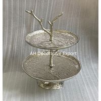 Support à gâteau en métal élégant à 2 niveaux en forme de branche d'arbre, présentoir à desserts, centre de table pour événements spéciaux, décoration de table