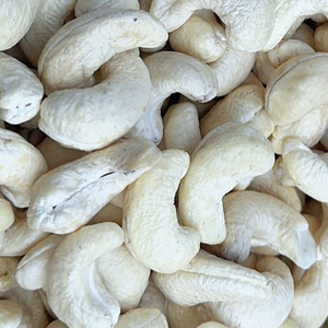 Wholesale Cashew Nuts WW180, WW240, WW320, LP, WS Vietnam Cashew Nut <b>Roasted</b> Cashew Nuts Cheap Price, OEM ODM Packaging - Product Image 1