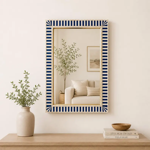 Espejo de pared con incrustaciones de hueso a rayas • Decoración de pared hecha a mano para el hogar - Product Image 1