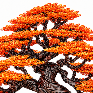 Bonsaï en fil métallique fait main avec des feuilles oranges dans un pot en céramique pour la décoration de la maison, du bureau et les cadeaux d'entreprise - Product Image 4