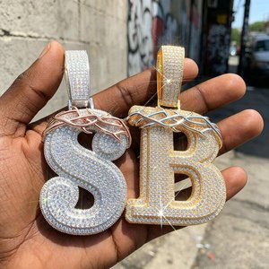 Collier avec pendentif personnalisé en lettres graffiti hip-hop, serti de pierres CZ, bijoux bling pour hommes - Product Image 5