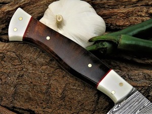 Cuchillo de Chef Damasco Hecho a Mano con Hoja de Acero al Carbono y Mango de Madera, Ambidiestro, 10-11.9 pulgadas, para Cortar en la Cocina y Preparar Alimentos - Product Image 4