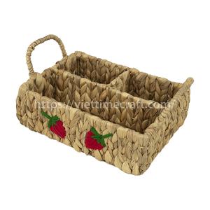 Plateau Rectangle Offre Spéciale 4 compartiments fait à la main en jacinthe d'eau écologique brodée de fraises 4 poignées sculptées - Product Image 5