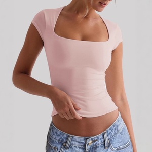 Top Corto Rosa para Mujer, Manga Corta, Cuello Cuadrado, Ajustado, Tejido de Punto, Spandex y Algodón, Casual, Primavera Verano, Color Sólido - Product Image 1
