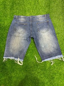 Pantalones Cortos de Mezclilla para Hombre, Cintura Media, Dobladillo Desgarrado, Estampado por Transferencia Térmica, Estilo Casual, Tejido de Sarga - Product Image 2