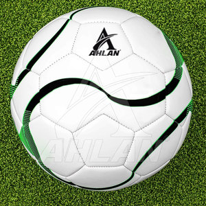 Balones de Fútbol para Práctica de Equipo, Superficie Lisa y Alta Durabilidad - Product Image 3