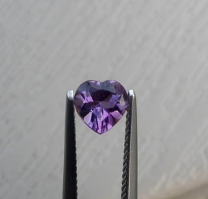 Cœur d'améthyste naturelle, pierre précieuse naturelle non montée, 6 mm, certifiée par un tiers, pour la fabrication de bijoux verts - Product Image 3