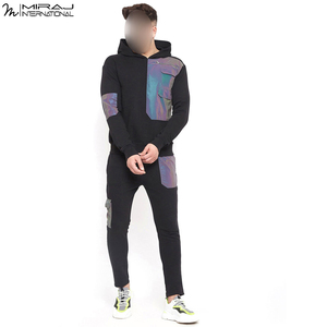 Diseño Único en Contraste Rojo y Blanco, Buen Proveedor a Precio de Mayoreo con Logotipo Propio, Chándales para Hombre de Primera Calidad - Product Image 5