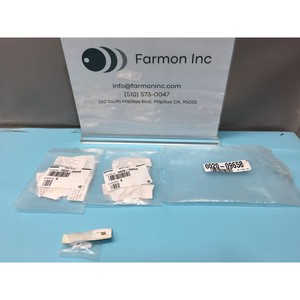Lote de 8 Abrazaderas para Caja de Gas AMAT 0020-09658, 145770 - Equipo y Piezas de Semiconductores de Confianza de Global Legacy - Product Image 2