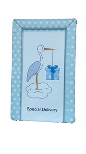 Ensemble de matelas à langer pour bébé avec mousse à motif étoile et autres matériaux imperméables en gris, blanc et couleurs pastel pour les soins de bébé de 0 à 24 mois - Product Image 2