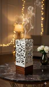 Quemador de Incienso de Madera con Caligrafía Árabe – Soporte para Bakhoor Hecho a Mano, Decoración Islámica para el Hogar y Ramadán, Elegante Mabkhara de Madera - Product Image 1