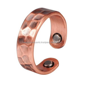 Bijoux en cuivre pur de qualité supérieure, ajustement confortable • Bague unisexe à texture texturée antique - Product Image 2