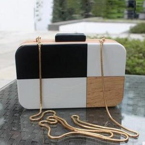 Pochette de soirée artisanale en résine, sac à main au design unique, nouvelle pochette multicolore en résine pour femme, disponible au meilleur prix - Product Image 1