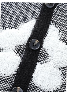 Suéter tipo cárdigan clásico de punto con botones para hombre - Product Image 4