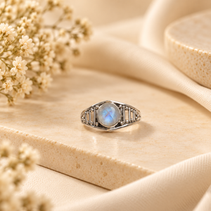 Anillo de Plata S925 con Piedra Lunar Natural, Chapado en Oro, Estilo Vintage, Joyería Fina, Popular en Instagram, Ideal para Regalo - Product Image 1