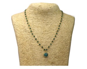 Collar con colgante de cuentas de esmeralda natural chapado en oro de 18 quilates y plata de ley 925 hecho a mano para mujer, joyería de playa. - Product Image 2