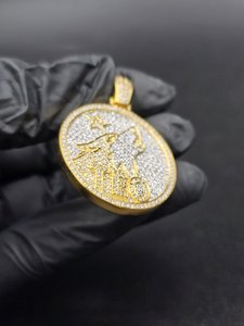 จี้รูปหัวหมาป่าประดับเพชรโมอิสซาไนต์ เงินแท้ 925 ชุบทอง จี้สลักอักษรย่อแบบกำหนดเอง สองสี สไตล์ฮิปฮอป - Product Image 4