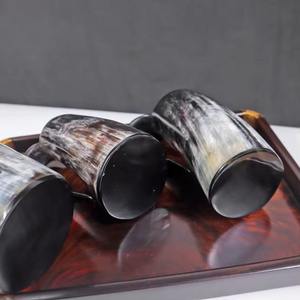 Mug rustique artisanal en corne naturelle, style viking, pour bière, café, cadeau unique pour la maison et le bar - Product Image 5