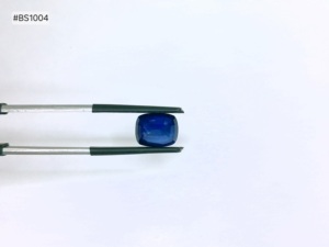 Zafiro Azul Ceylon 3A Calentado, Corte Cojín, 5.12ct, Gema Suelta de Alta Calidad, Tono Azul Intenso, Para Hacer Pendientes y Joyería Personalizada - Product Image 2