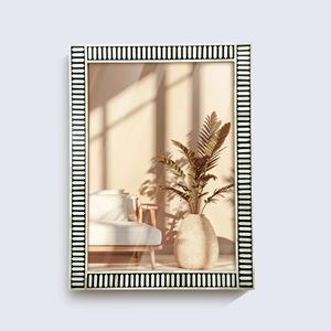 Marco de Espejo con Incrustaciones de Hueso Hecho a Mano de Alta Calidad para Decoración de Paredes en Hogares, Hoteles o Restaurantes - Product Image 2