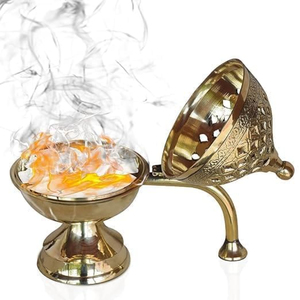 Quemador de incienso de latón hecho a mano con tapa decorativa para uso religioso, difusor de aromaterapia para todas las estaciones, accesorios de fragancia para el hogar - Product Image 1