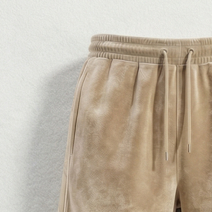 กางเกงขาสั้นผู้ชายแฟชั่นกำมะหยี่สไตล์สตรีทแวร์ ประดับโลโก้คริสตัล รุ่นซัมเมอร์ มัลซ่า ทรงปกติ รุ่นอีลิท - Product Image 2