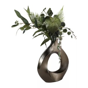Vase de table contemporain Ember Curve en bronze fait main, 11x10 pouces, sculpture décorative abstraite - Product Image 4