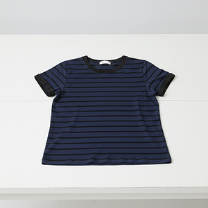 Chemise bleu marine avec doublure noire à motifs pour femmes, tissu de qualité supérieure, t-shirts à manches courtes pour femmes - Product Image 4