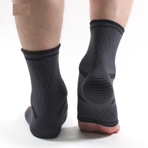 2026 Paire de socles de maintien de cheville élastiqués à compression pour Kickboxing, Arts Martiaux, Boxe, à talon ouvert - Product Image 4