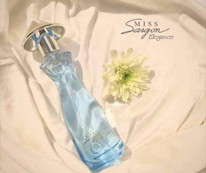 Choix Populaire - Parfum pour Femme EDP Miss Saigon Elegance Sapphire (50ml) - Spray Longue Durée - Parfum Frais - Style Luxe - Utilisation Quotidienne - Product Image 2