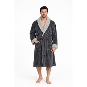 Peignoir à manches longues grande taille avec logo personnalisé, les meilleures robes de nuit en soie pour hommes, peignoir imprimé pour hommes, soie fine d'été - Product Image 1