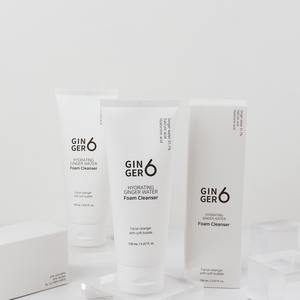 Limpiador facial diario vegano con agua de jengibre, ácido hialurónico para pieles propensas al acné, espuma hidratante diaria suave con pH equilibrado - Product Image 2