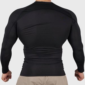 Camiseta de Protección Solar para Hombre, Fabricación Personalizada, Transpirable, Suave, de Manga Larga, para Natación y Surf, Servicio OEM - Product Image 2