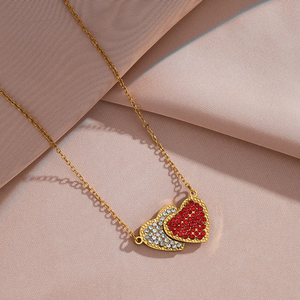 สร้อยคอจี้รูปหัวใจหวานทำจากสแตนเลสสำหรับวันวาเลนไทน์ ประดับด้วยเพชรเทียมบนสายโซ่ - Product Image 4