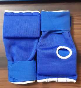 ผ้าพันมือสำหรับชกมวย MMA มวยไทย สีดำ แบบเจล บุหนา ยืดหยุ่น กันลื่น ระบายอากาศได้ดี สำหรับฝึกซ้อม แบรนด์สั่งทำได้ ใช้ได้ทุกฤดู - Product Image 4