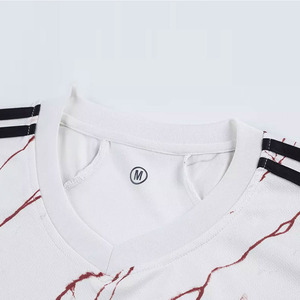 Uniforme de football de haute qualité, meilleur design, vêtements de sport personnalisés pour l'extérieur, uniforme de football à manches courtes - Product Image 3
