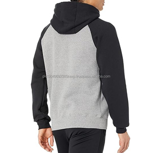 เสื้อฮู้ดดี้ครอปหนานุ่มสำหรับฤดูหนาว ODM ทรงปกติ มีกระเป๋าแบบจิงโจ้ ผ้าฝ้ายพิมพ์ลายแบบกำหนดเอง ลายเรียบ แขนทรงเรกแลน - Product Image 3