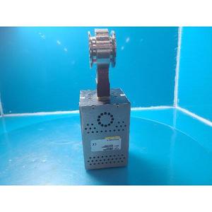 Vanne de régulation intégrée MKS T3BIA-28104 - Équipements et pièces semi-conductrices de renommée mondiale à la fois fiables et durables - Product Image 4