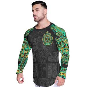 Camiseta de Compresión Deportiva para Hombre, Manga Larga, Diseño Tribal Azteca, Estampado Geométrico Verde Dorado, para Gimnasio y Entrenamiento - Product Image 2