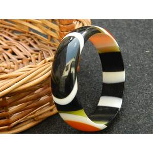 Bracelets traditionnels ethniques en résine pour femmes de Premium RR Enterprises, accessoires de mode faits à la main, bijoux de fête, trouvailles de bijouterie - Product Image 2