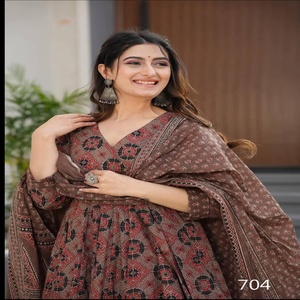 New Designer 3pcs Beautiful Printed Salwar Kameez Set with Dupatta Bottom Pure Muslin Digital Printed Formal Work - Product Image 3