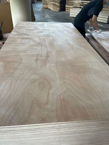 FOMEX GREEN WOOD Madera Contrachapada Comercial Bintangor Okoume Fabricada en Vietnam, Espesor de 5-24 mm - Product Image 4