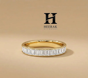 แหวนแต่งงานเพชรทรงบาแกตต์ทองคำ 14K หรูหรา ประดับเพชรแล็บโกรว์แบบช่องสำหรับผู้หญิง ขายส่งเครื่องประดับ - Product Image 4