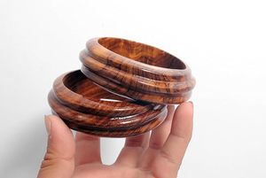 Ensemble de bracelets artisanaux en bois, bijoux fantaisie, avec bracelets fins et épais, ornés de copeaux de laiton collés à la main, finition artisanale - Product Image 2