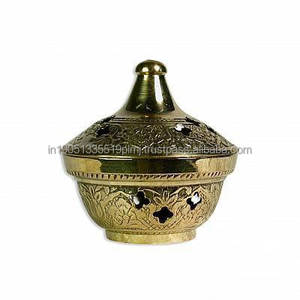 Quemador de incienso de latón dorado grabado personalizado de alta calidad, soporte de incienso de latón al por mayor, soportes de fragancia para el hogar de lujo de la India - Product Image 4