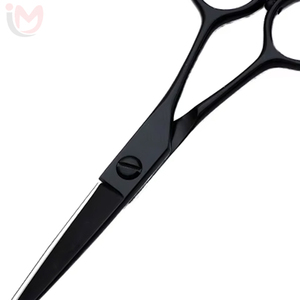 Tijeras de Adelgazamiento de Acero Inoxidable Japonés 440C de 5.5 Pulgadas con Acabado Negro Brillante para Belleza, Peluquería y Estilismo - Product Image 4