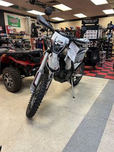 คุณภาพสูง รุ่นล่าสุด ปี 2024 G-P-X Mo-to FSE 250E พร้อมจัดส่งทันที - Product Image 2