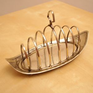 Nuevo Soporte para Tostadas de Aluminio, Acabado Plateado Brillante, Organizador de Alimentos, Estante para Pan - Product Image 1