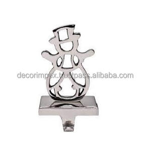 Ensemble de 2 par Impex Decor Made In India Christmas Santa Design Porte-bas en métal aluminium argenté pour la décoration intérieure - Product Image 2