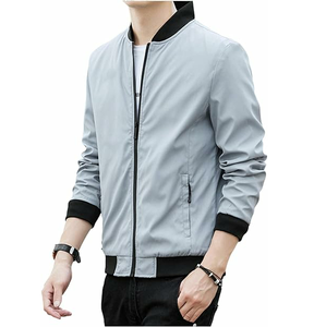 เสื้อแจ็คเก็ตกันลมแบบเรียบสำหรับกิจกรรมกลางแจ้ง กันน้ำ ระบายอากาศได้ดี เหมาะสำหรับทุกเพศ  รับสกรีนโลโก้  เสื้อแจ็คเก็ตวิ่งออกกำลังกายสำหรับผู้ชาย - Product Image 1
